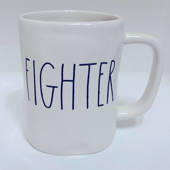 Rae‎ Dunn Fighter Mug - Picture 2 of 5
